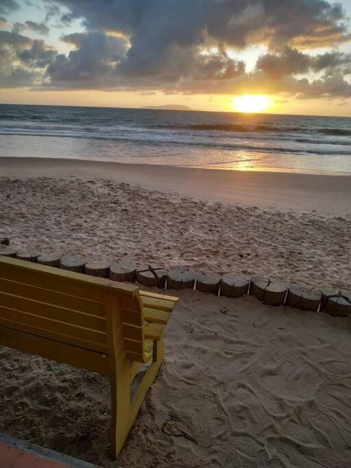 Apto 80M Da Praia Grande Vista Mar! Governador Celso Ramos Luaran gambar